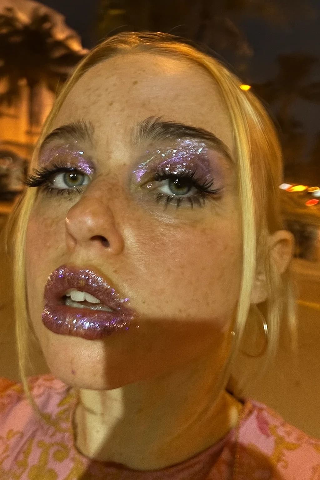 Effortless Chats, Anytime You’re Ready